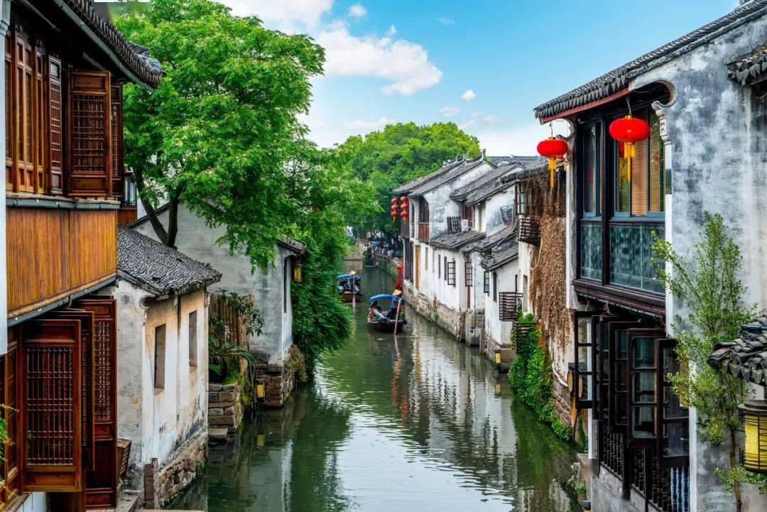 折叠课桌椅